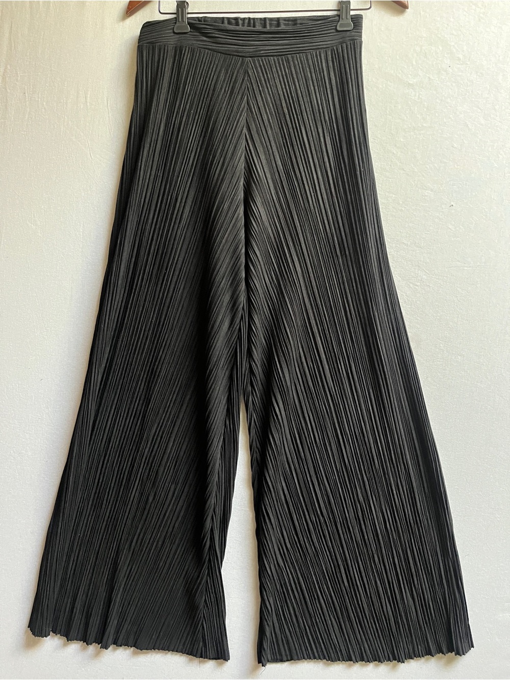 Kontessa Black Pleated Wide-Leg Pants Made in Italy Size S